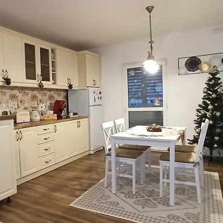 Apartment Atena Petroşani